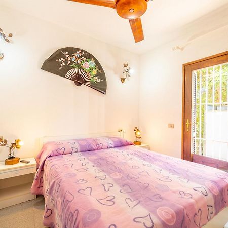 Iss Travel, Villa Fiorita - 800 M From La Cinta Beach San Teodoro  Dış mekan fotoğraf